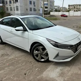 Hyundai Elantra 2021