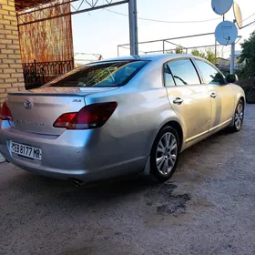 Toyota Avalon 2005