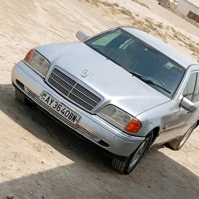 Mercedes-Benz 230E 1996