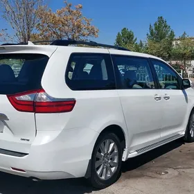 Toyota Sienna 2017