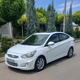 Hyundai Accent 2014