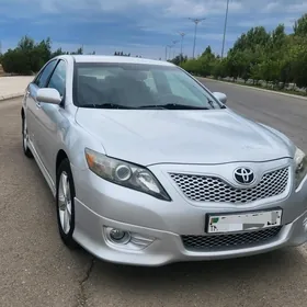 Toyota Camry 2010