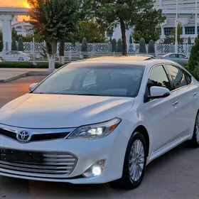 Toyota Avalon 2013