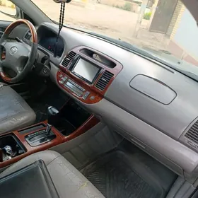 Toyota Camry 2003