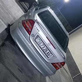 Mercedes-Benz C300 2005