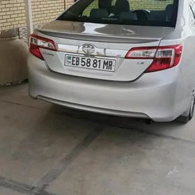 Toyota Camry 2013