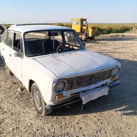 Lada 2104 1980