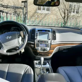 Hyundai Santa Fe 2011