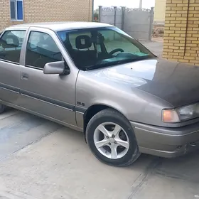 Opel Vectra 1992