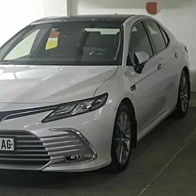 Toyota Camry 2022