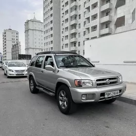 Nissan Pathfinder 2003