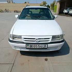 Opel Vectra 1992