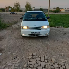 Toyota Previa 1992