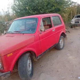 Lada Niva 1982