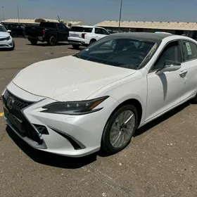 Lexus ES 350 2024