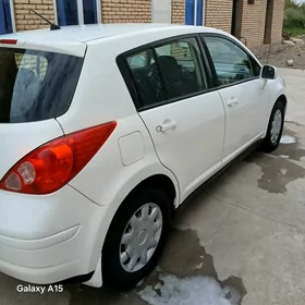 Nissan Versa 2009