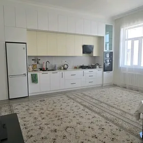 Элитка 5атс тарап 4эт 3к 171м²