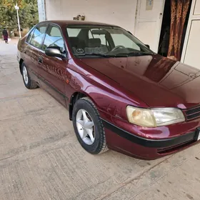 Toyota Carina 1995