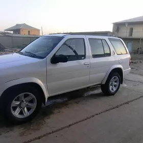 Nissan Pathfinder 1998