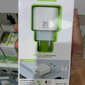 iPhone zaryatnik 25w adapter