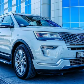 Ford Explorer 2018