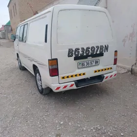 Toyota Hiace 1999