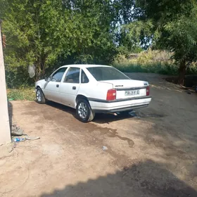 Opel Vectra 1992