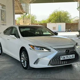 Lexus ES 350 2019