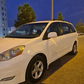 Toyota Sienna 2007