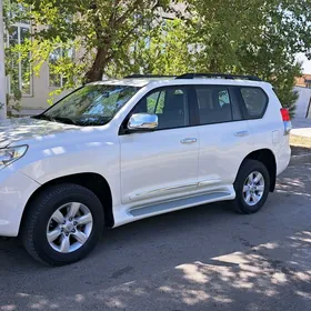 Toyota Land Cruiser Prado 2012