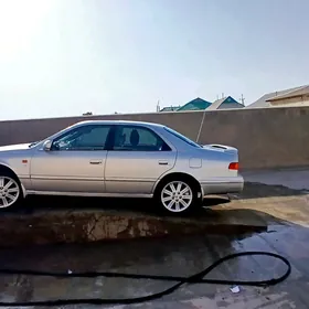 Toyota Camry 1998