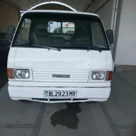 Mazda B2000 1997