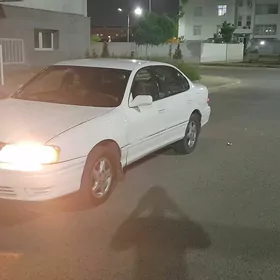 Toyota Avalon 1999