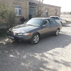 Toyota Camry 1998