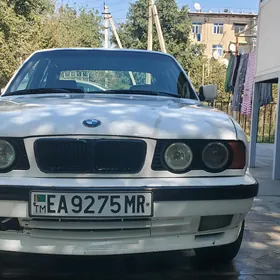 BMW 525 1993