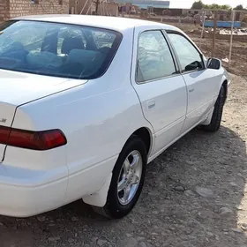 Toyota Camry 1999