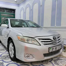 Toyota Camry 2010