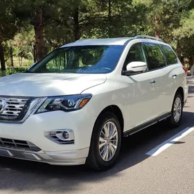 Nissan Pathfinder 2020