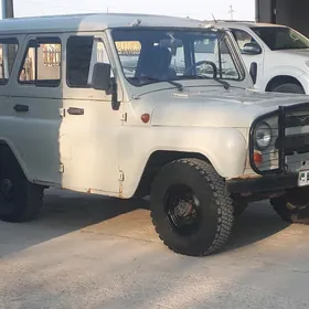 UAZ 469 2003