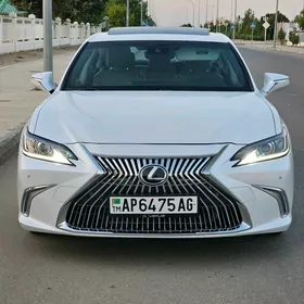 Lexus ES 350 2019