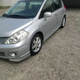 Nissan Versa 2010