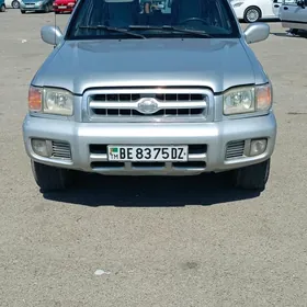 Nissan Pathfinder 1999