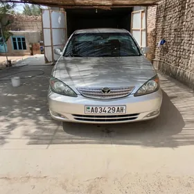 Toyota Camry 2004