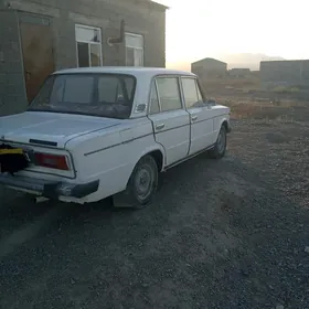 Lada 2103 1987