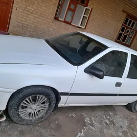 Opel Vectra 1990