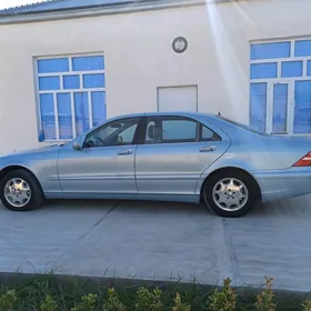 Mercedes-Benz S-Class 2002