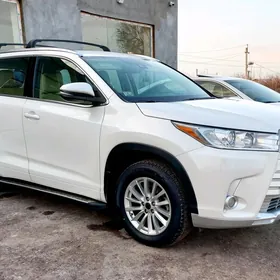 Toyota Highlander 2017