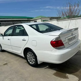 Toyota Camry 2005