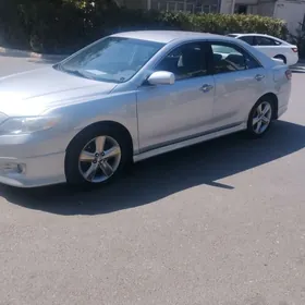 Toyota Camry 2010