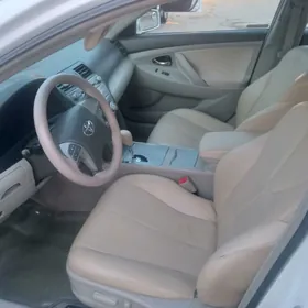 Toyota Camry 2011